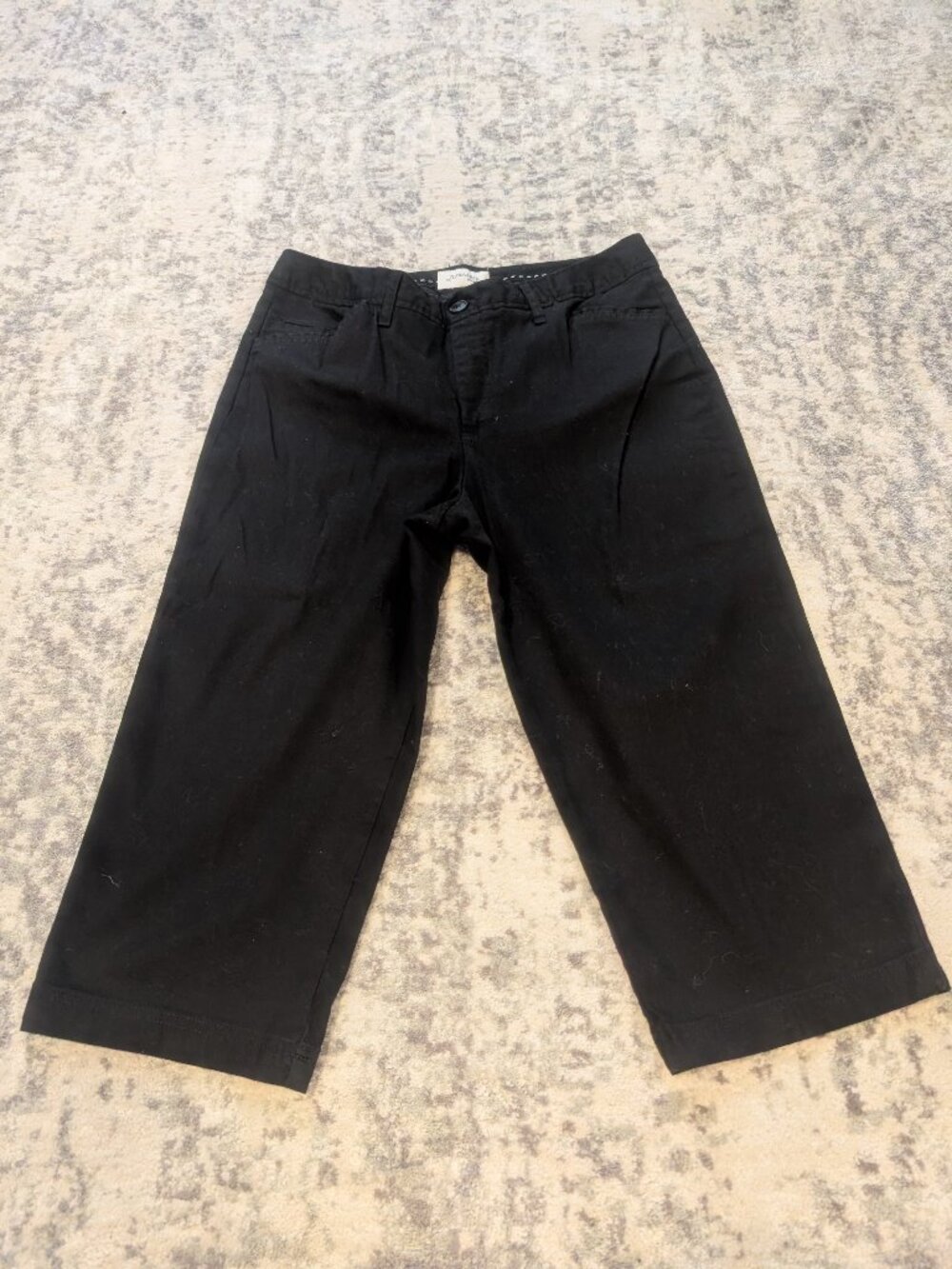 St. John's Bay Stretch Black Capri Pants Women's Size 12 Classic Casual Crop